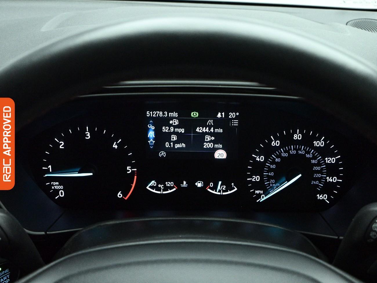 Ford Focus view 11