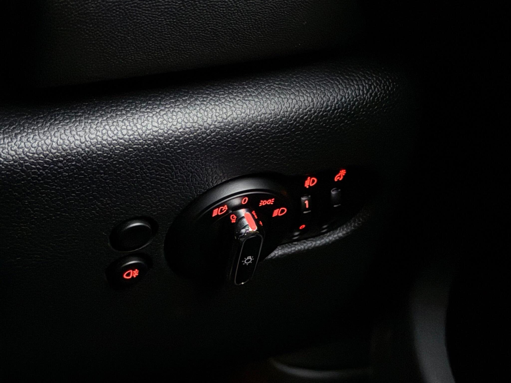 Mini Hatch view 17