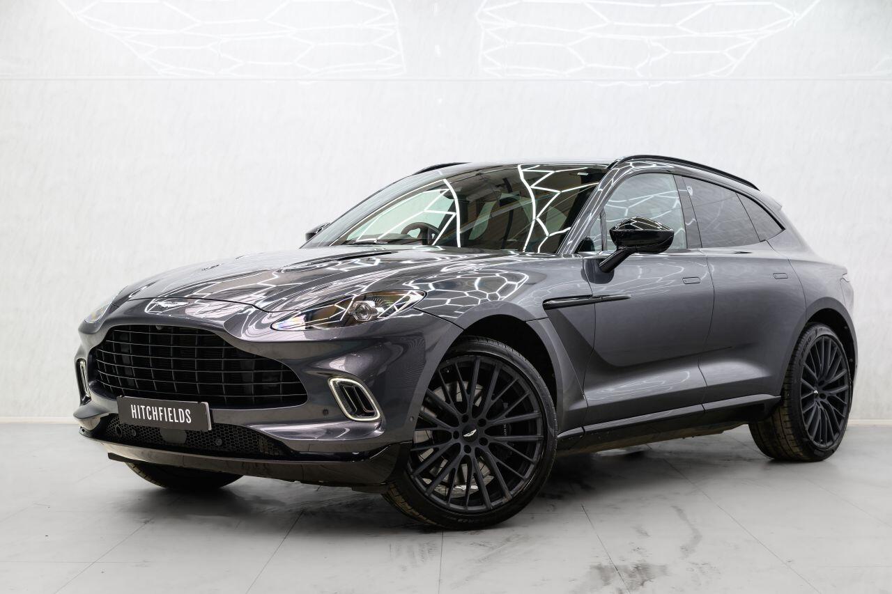 Aston Martin DBX view 5