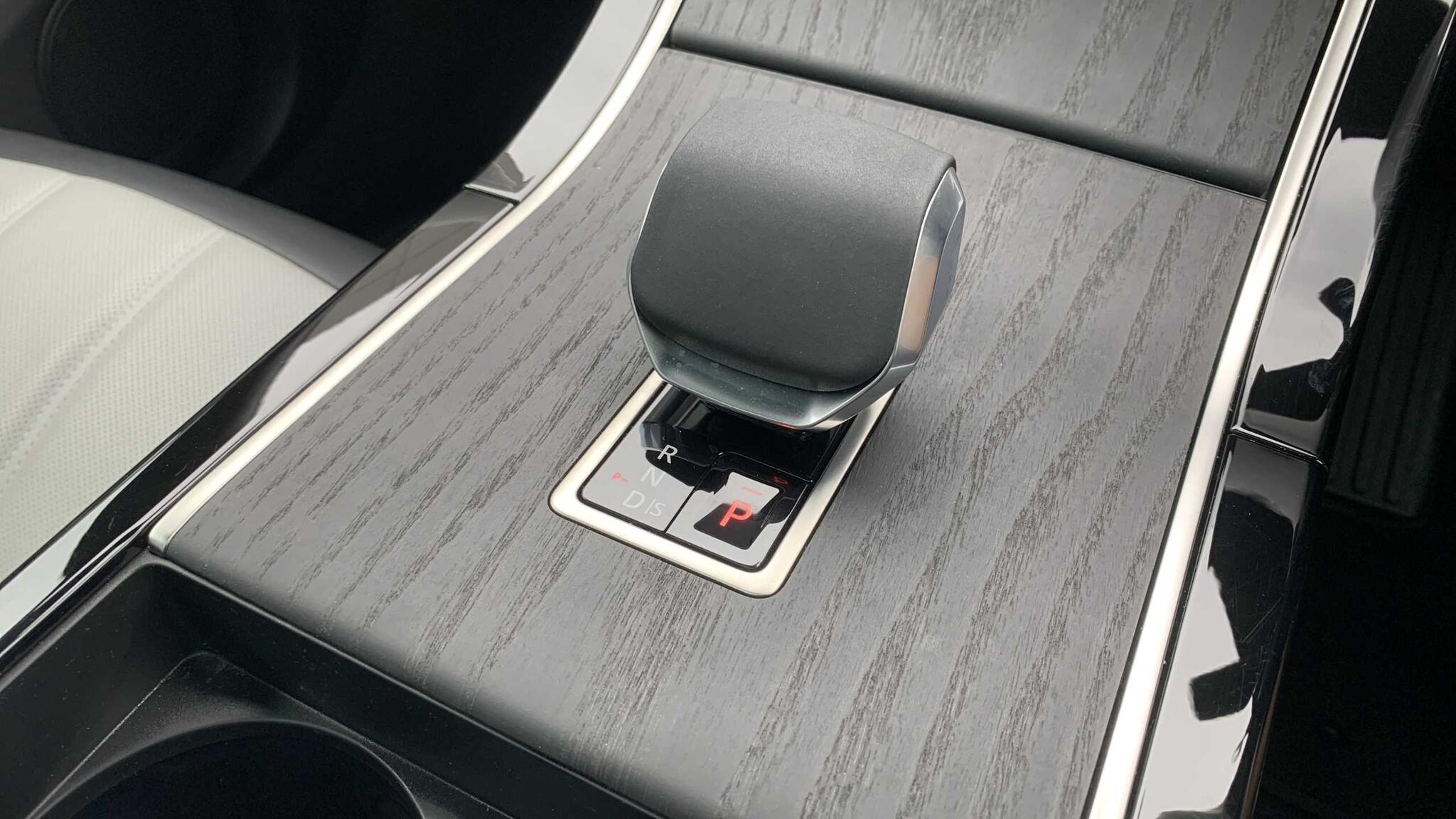 Land Rover Range Rover Evoque view 13