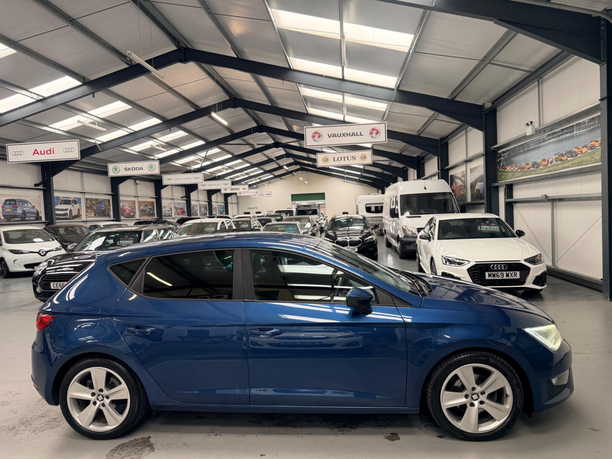 Seat Leon Leon view 13