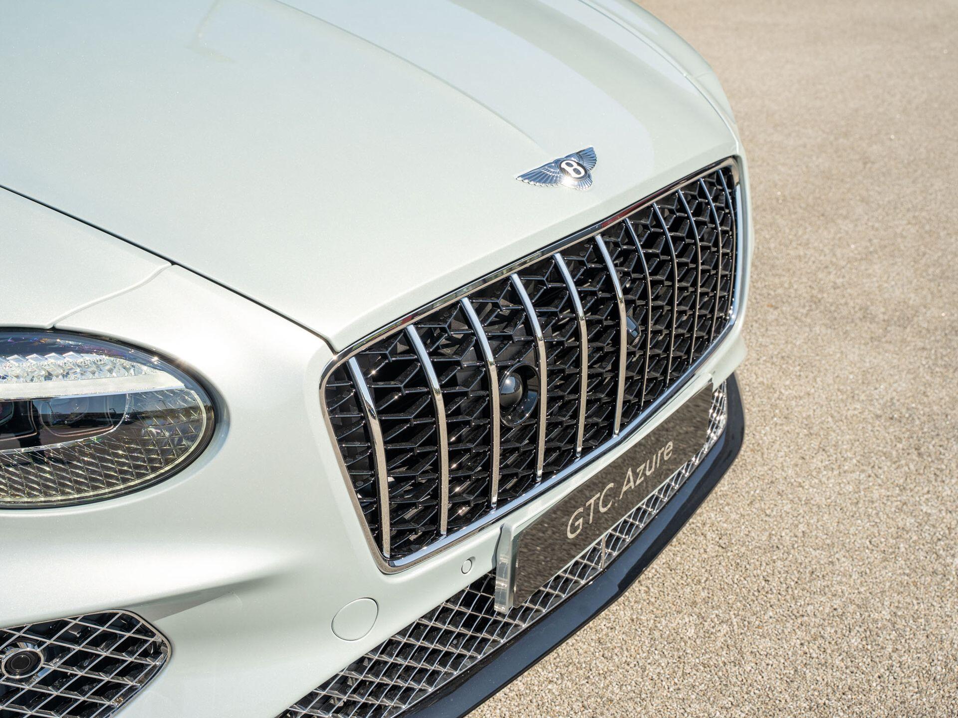 Bentley Continental view 36