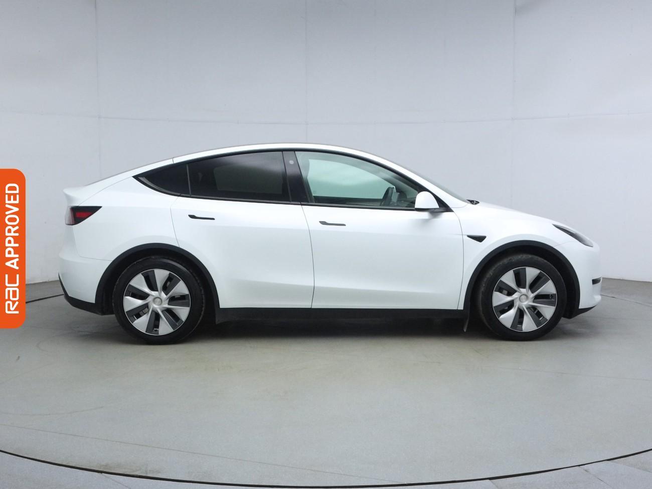 Tesla Model Y view 7