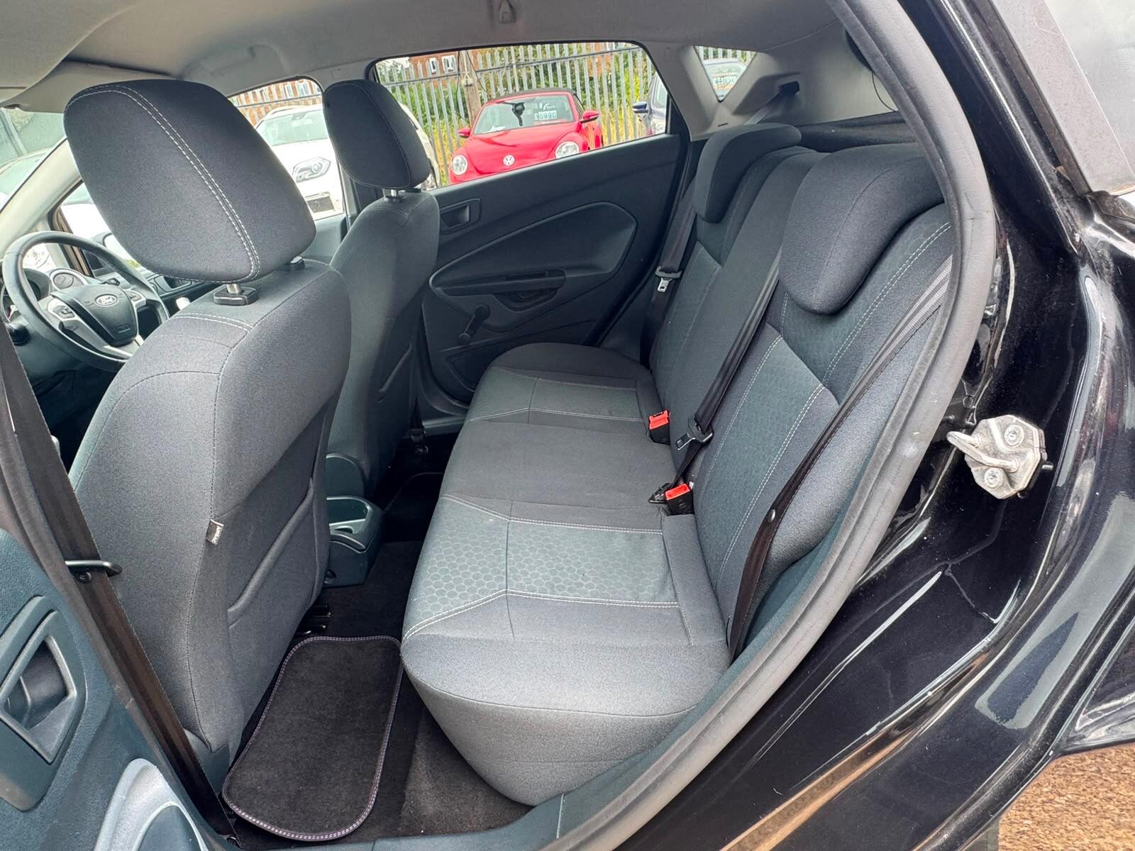 Ford Fiesta view 18