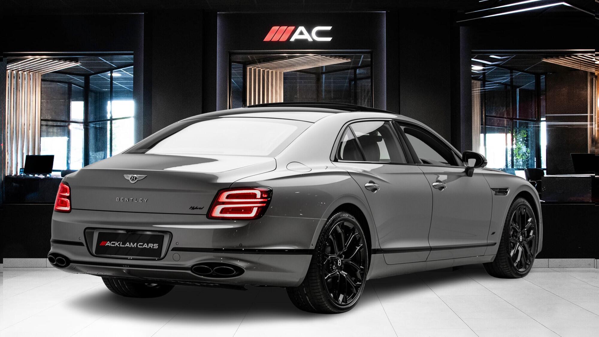 Bentley Flying Spur view 3