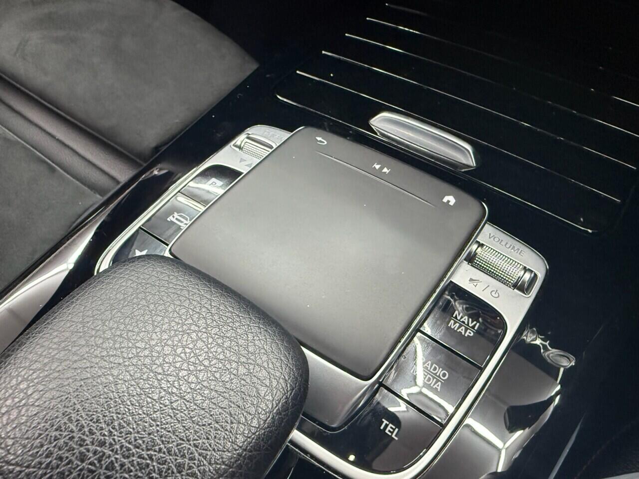 Mercedes-Benz A-Class view 23