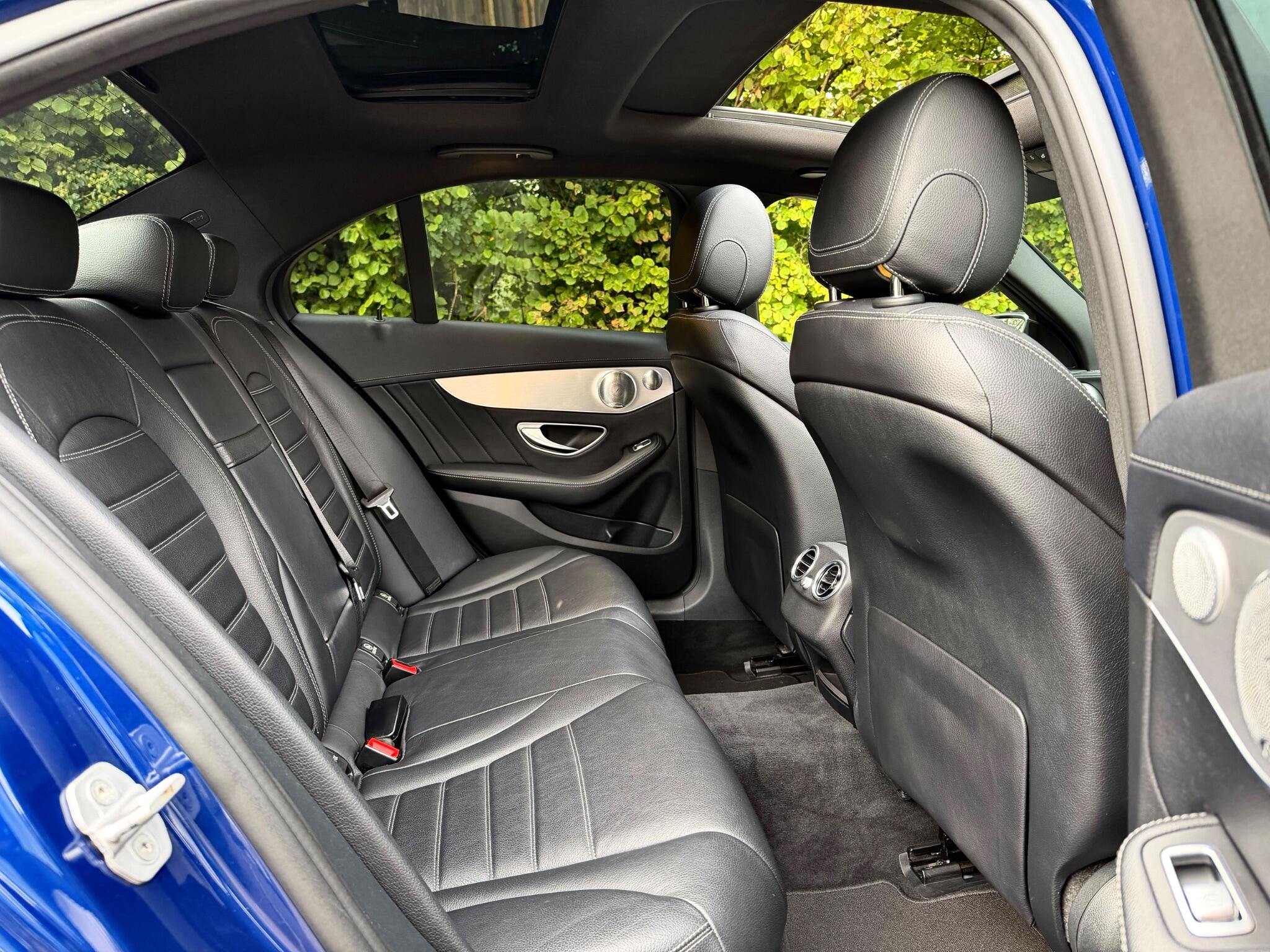 Mercedes-Benz C-Class view 6