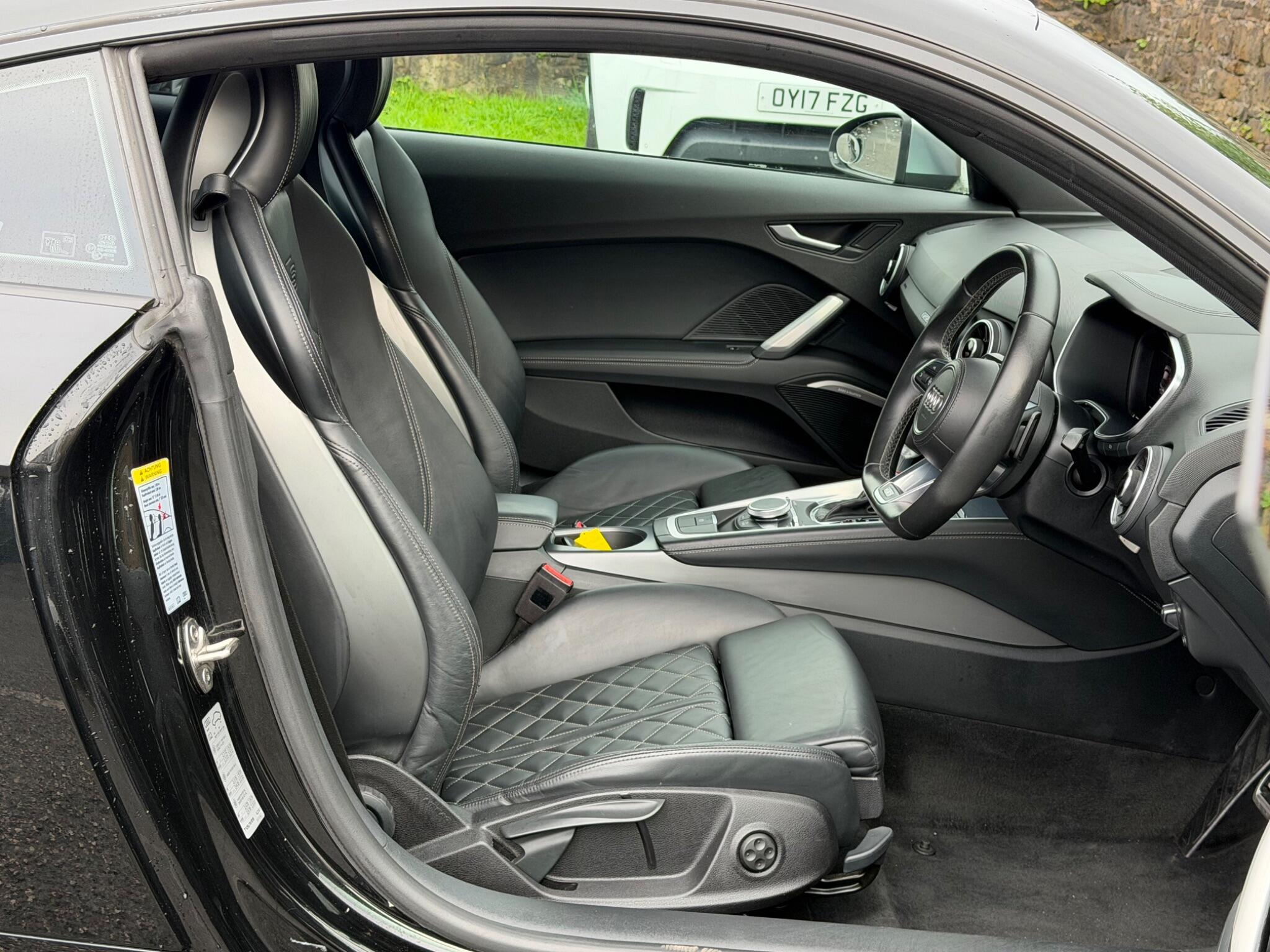 Audi TTS view 15