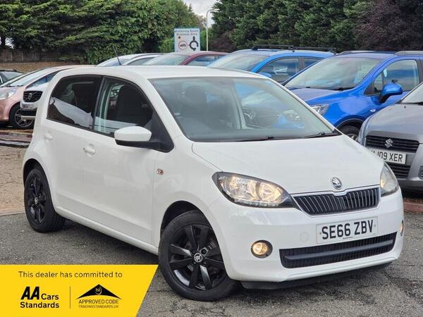 White 2016 Skoda Citigo Hatchback Front-wheel drive Manual