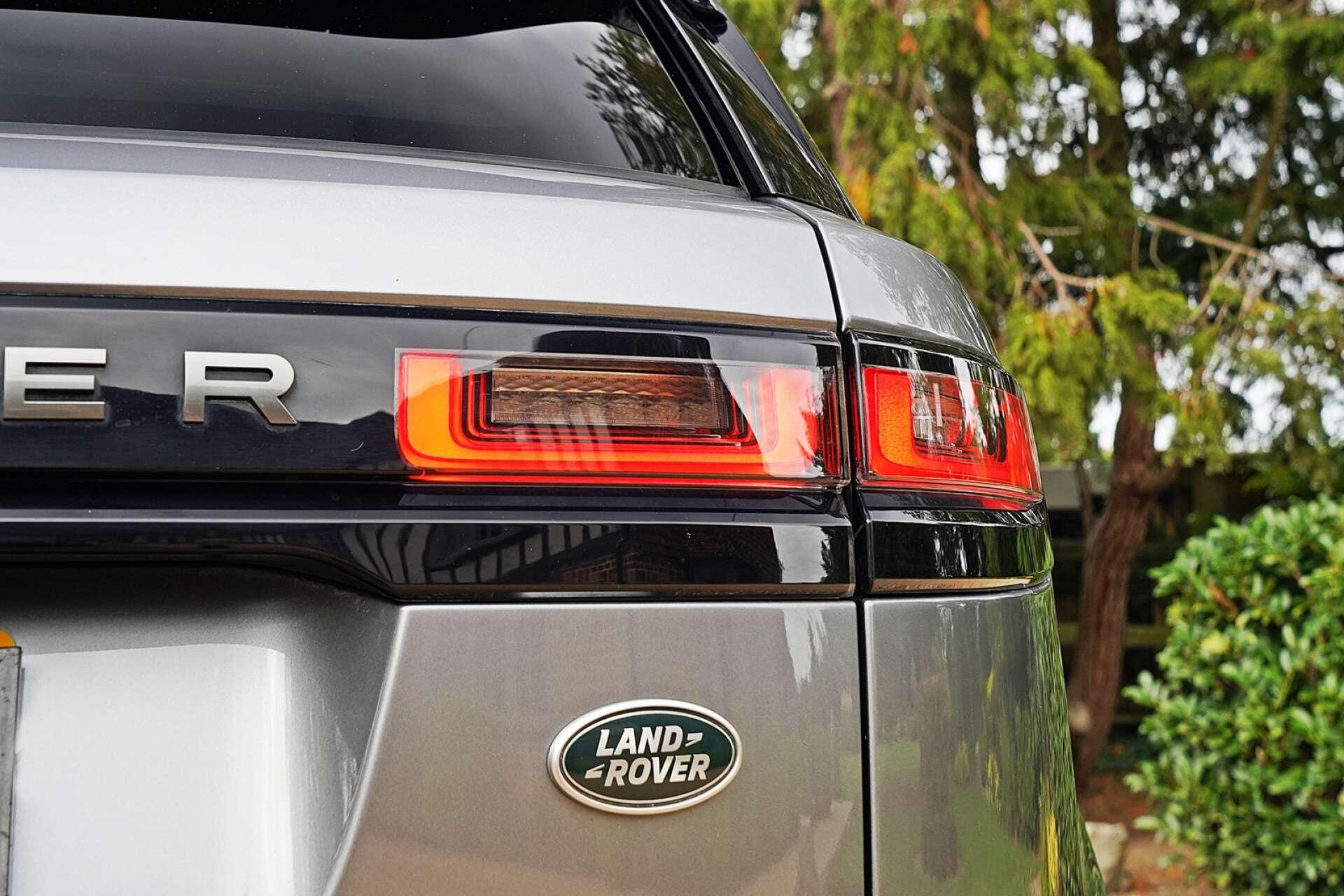 Land Rover Range Rover Velar view 7