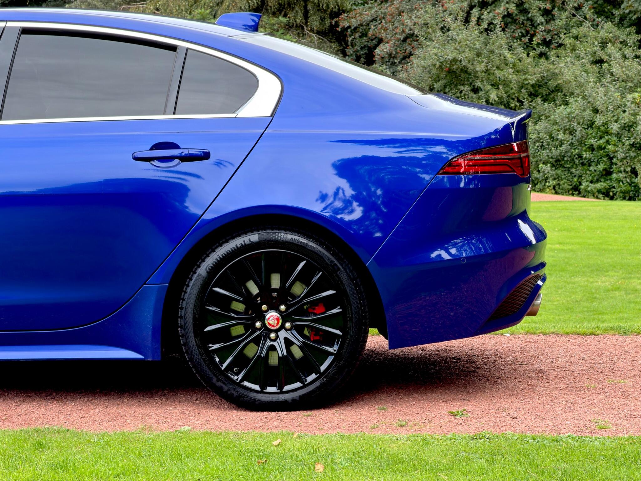 Jaguar Xe view 18