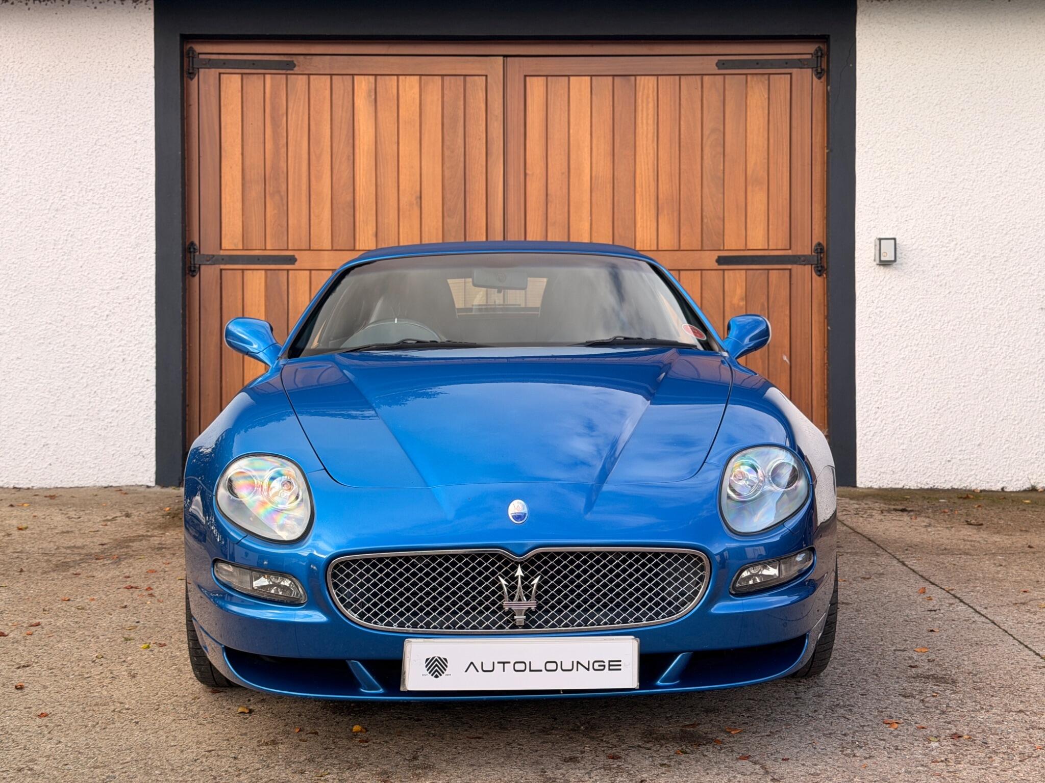 Maserati Spyder view 5