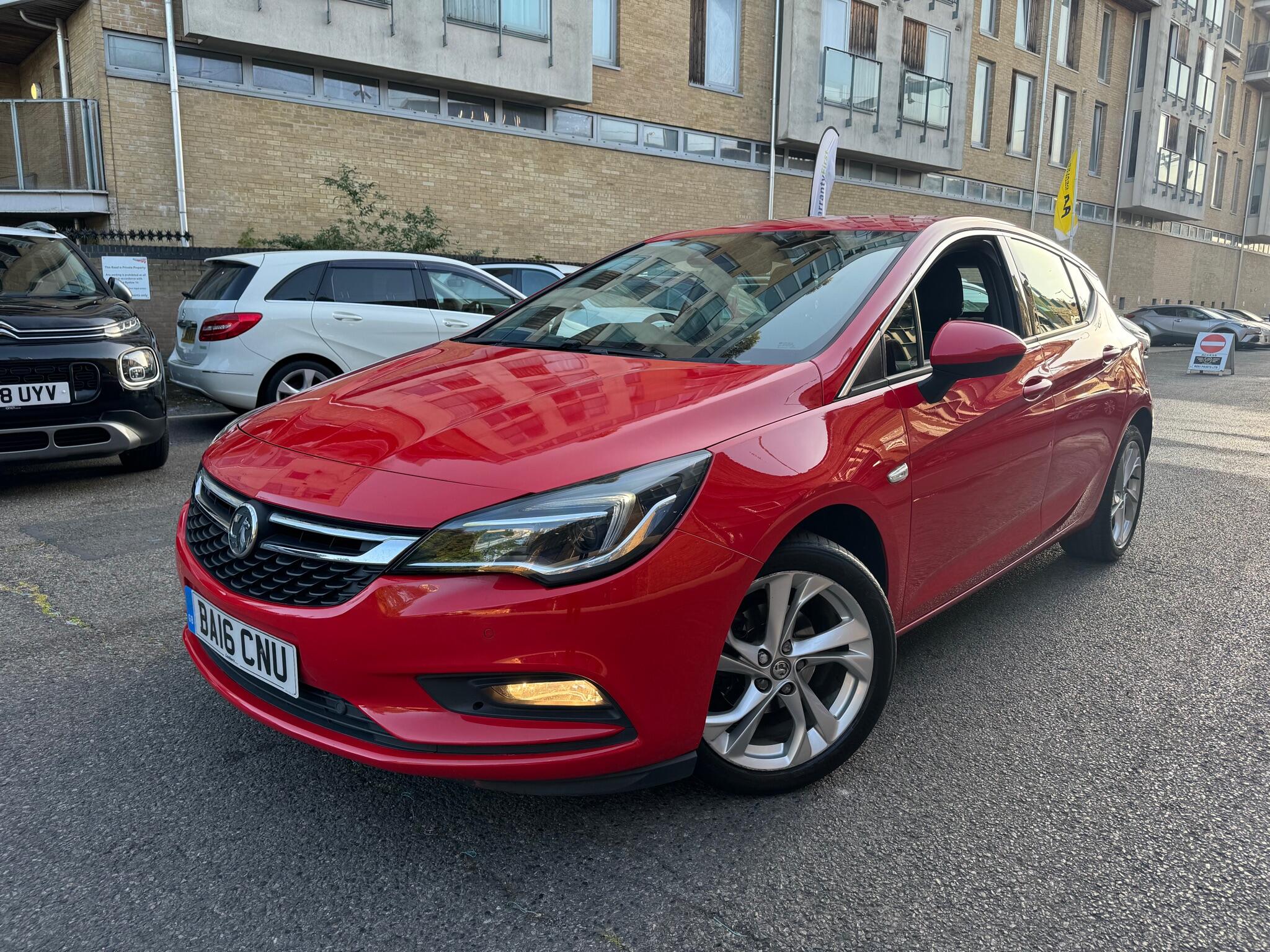 Vauxhall Astra view 2