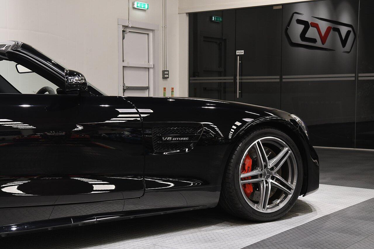 Mercedes-Benz AMG GT view 36