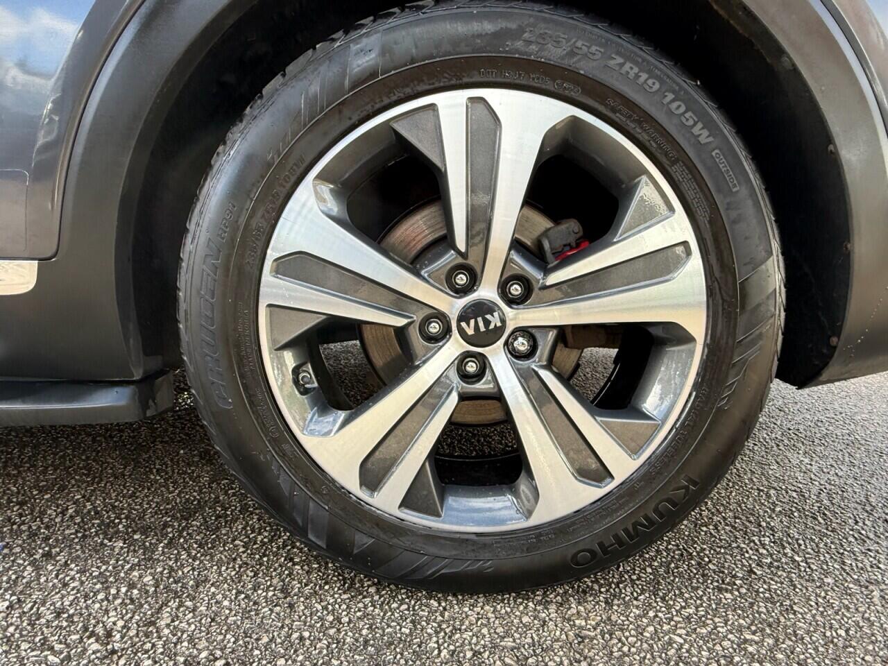 Kia Sorento view 43