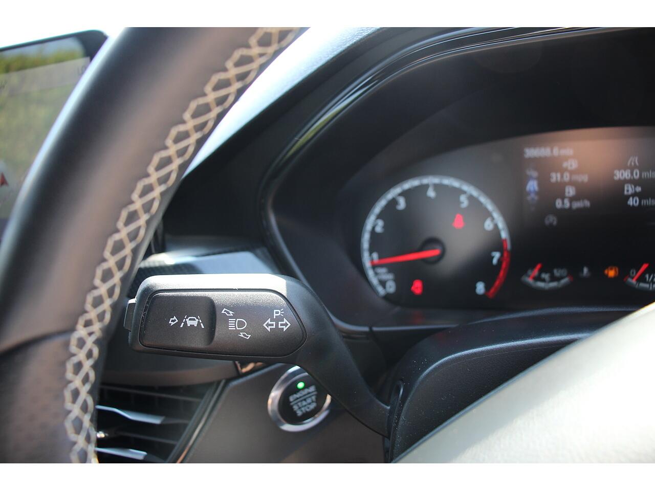 Ford Focus view 35
