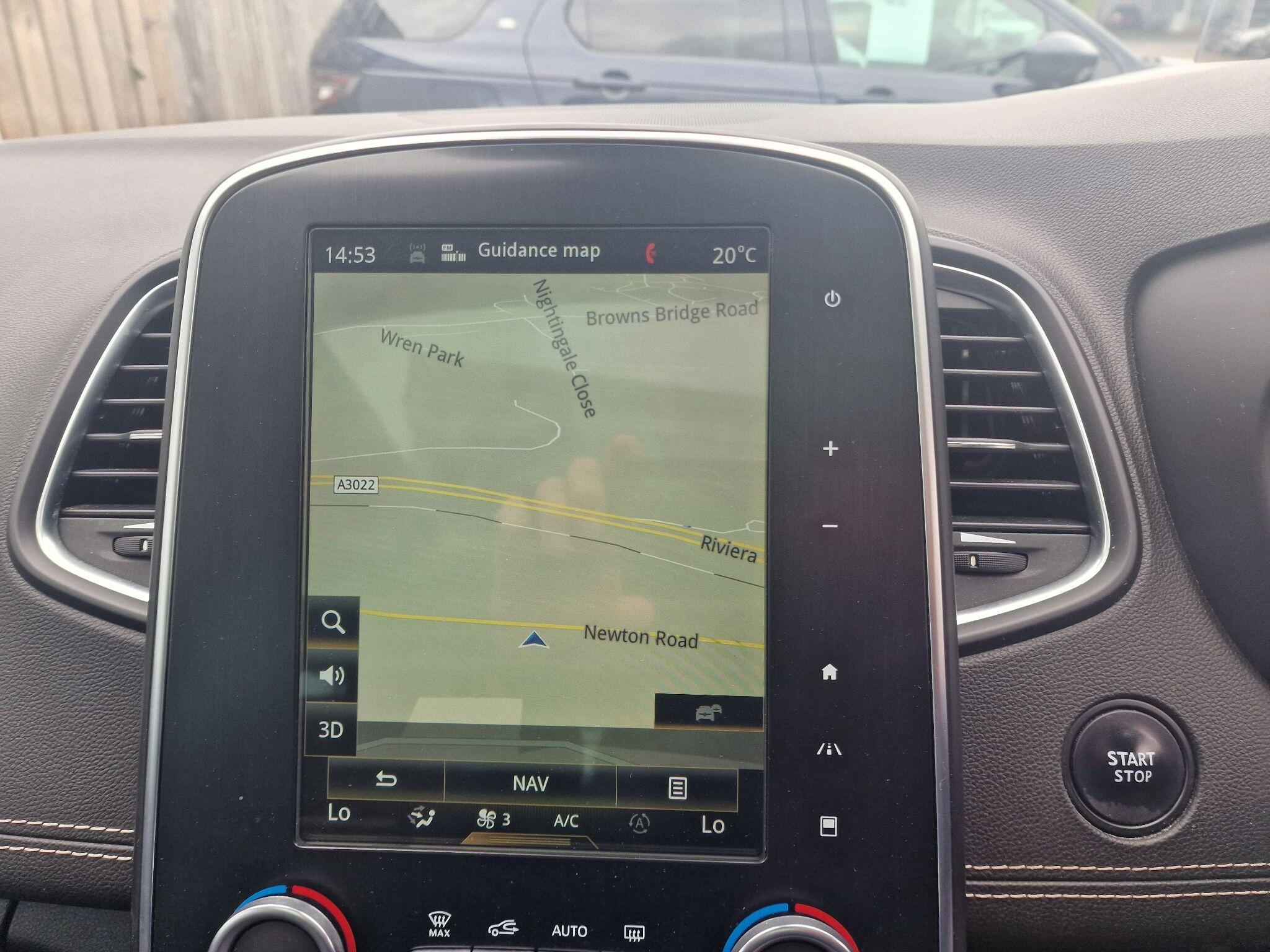 Renault Scenic view 5