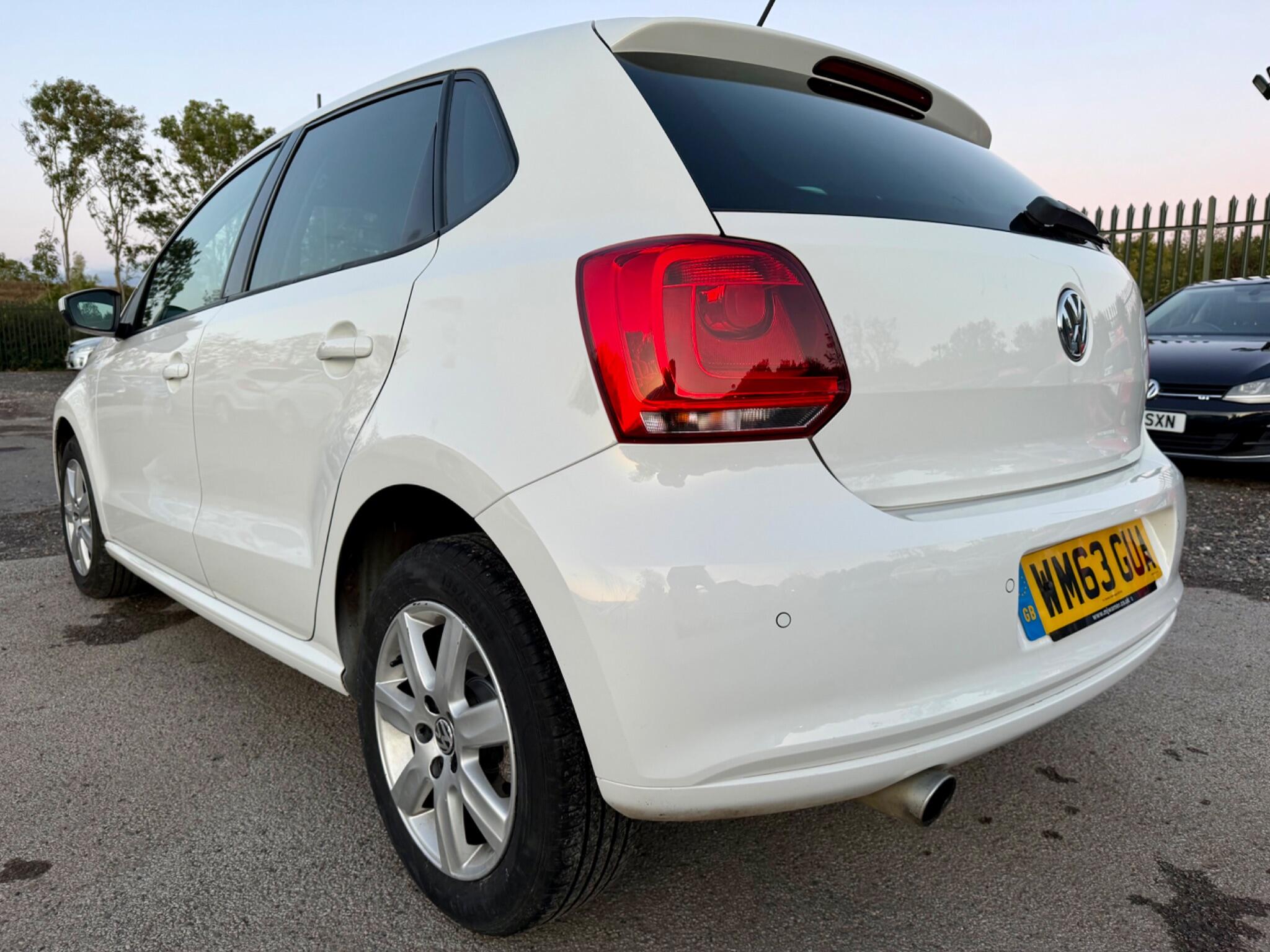 Volkswagen Polo view 12