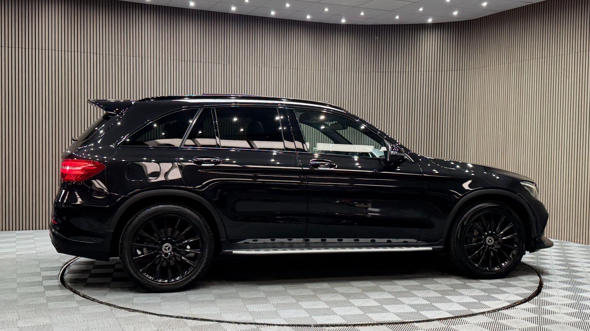 Mercedes-Benz GLC view 43