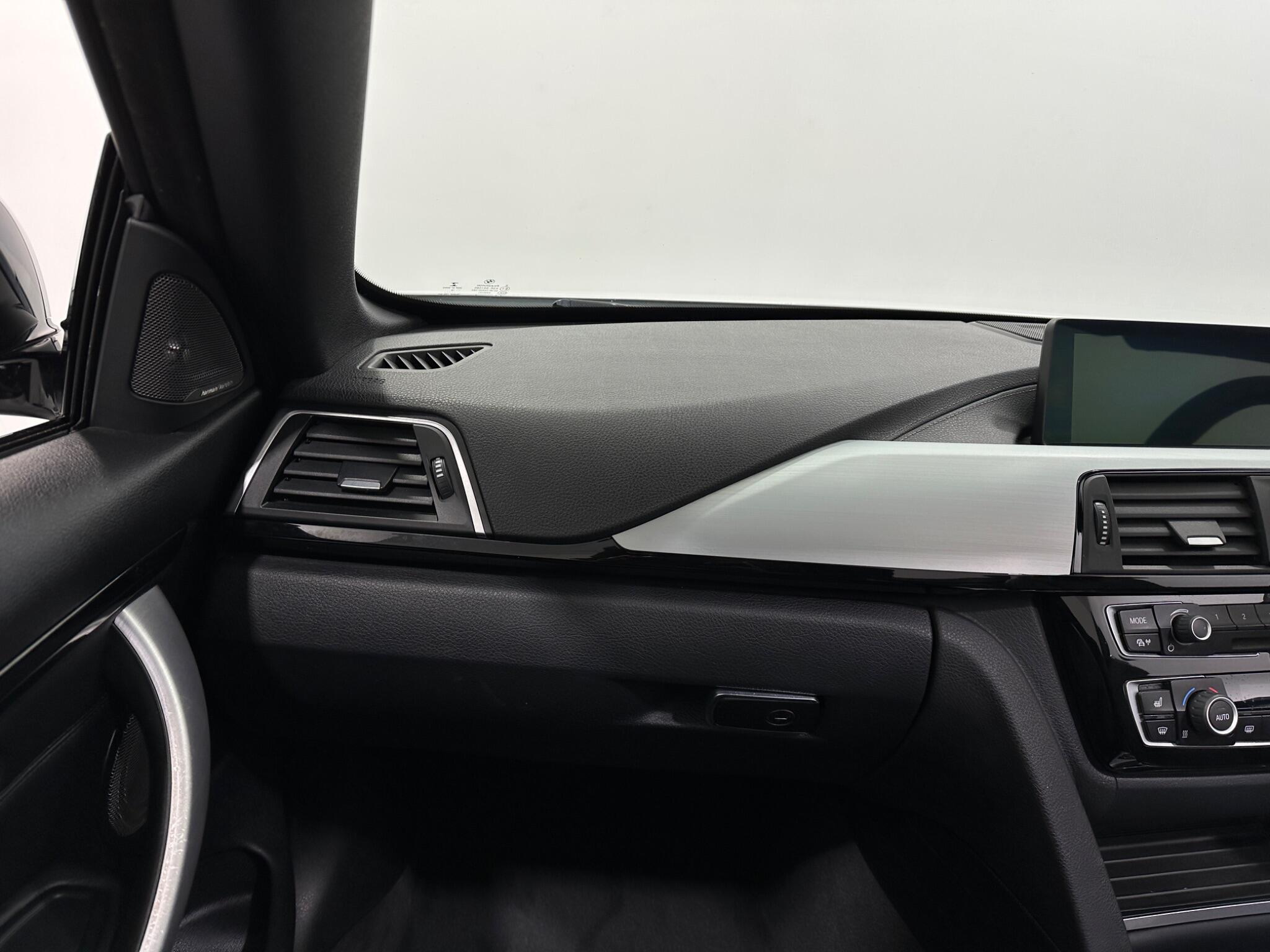 BMW 4 Series view 31