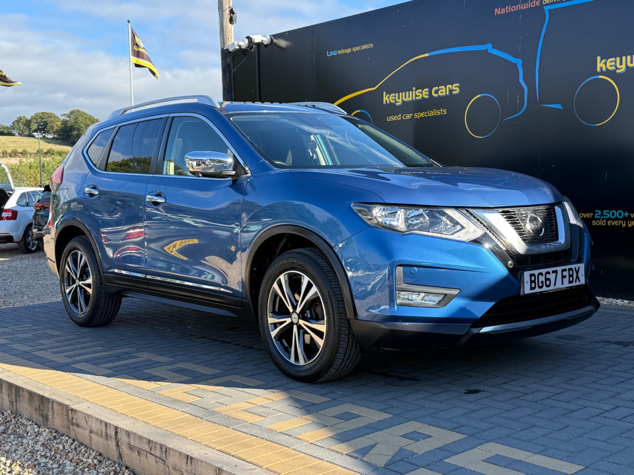 Nissan X-Trail view 9