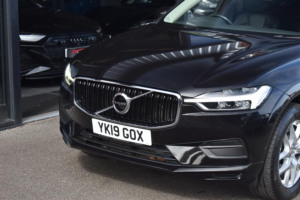 Volvo XC60 view 11