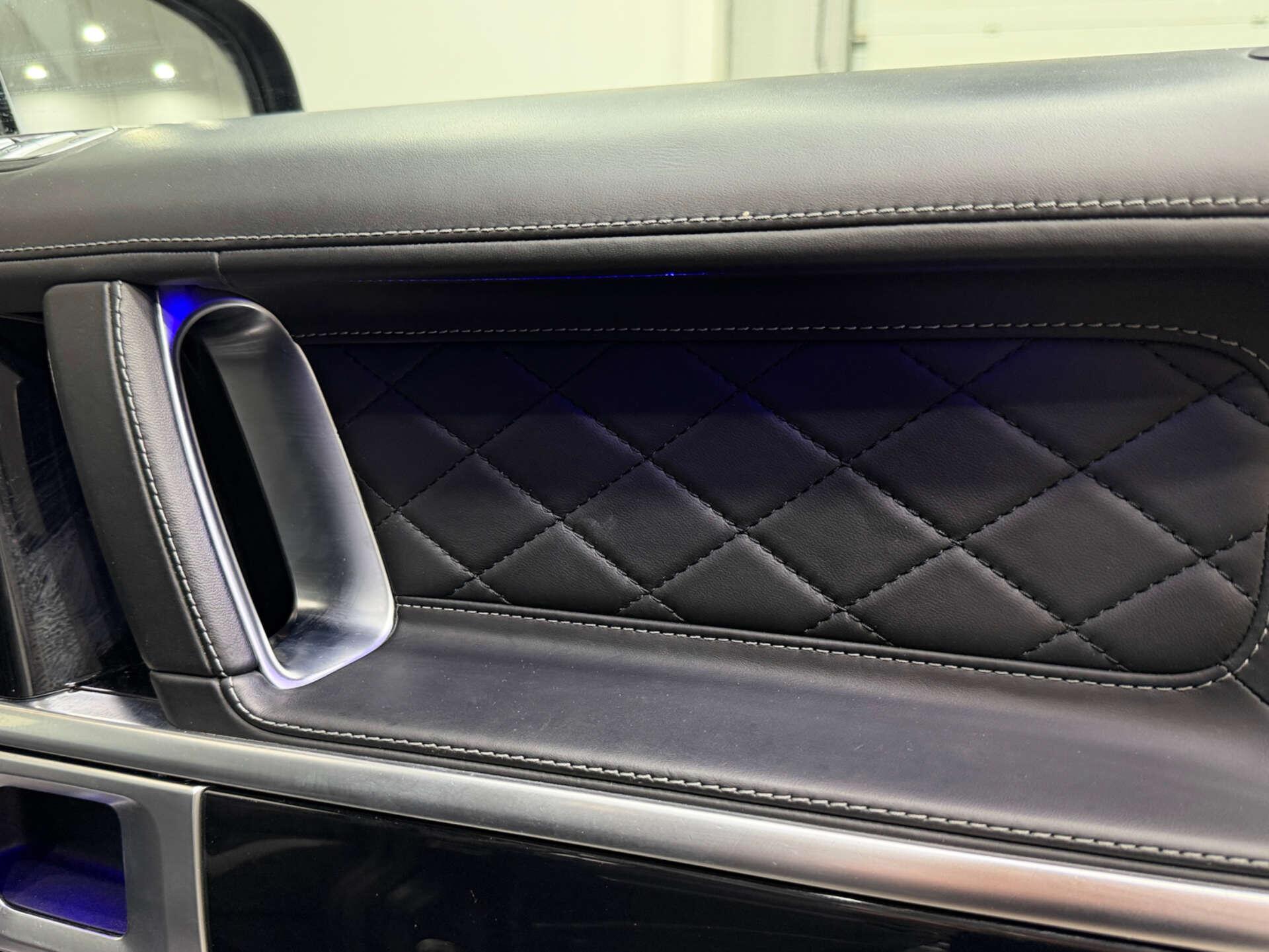 Mercedes-Benz G-Class view 46