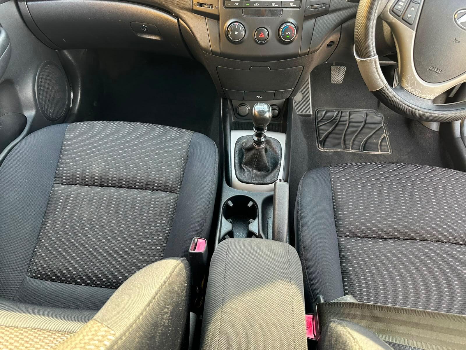 Hyundai I30 view 12