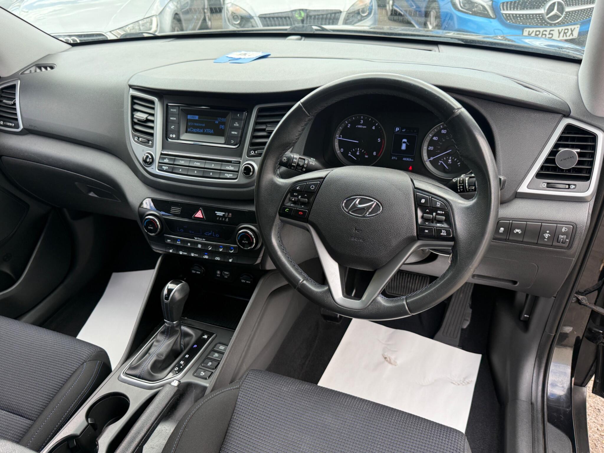 Hyundai TUCSON - Image 29