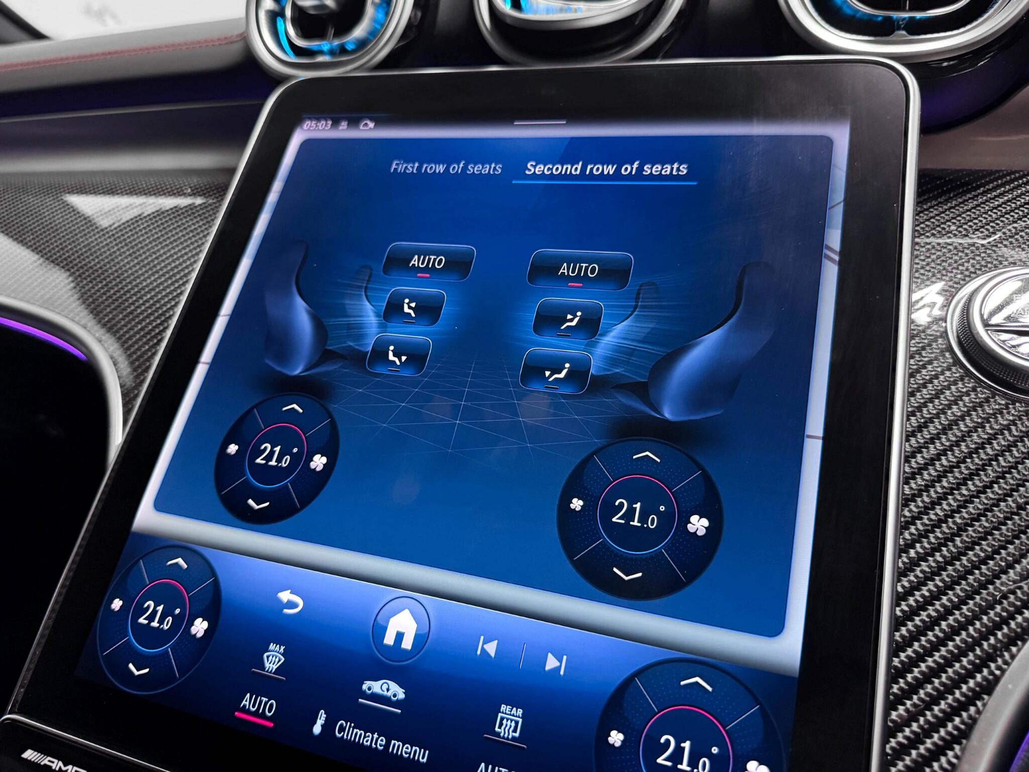 Mercedes-Benz C-Class view 42