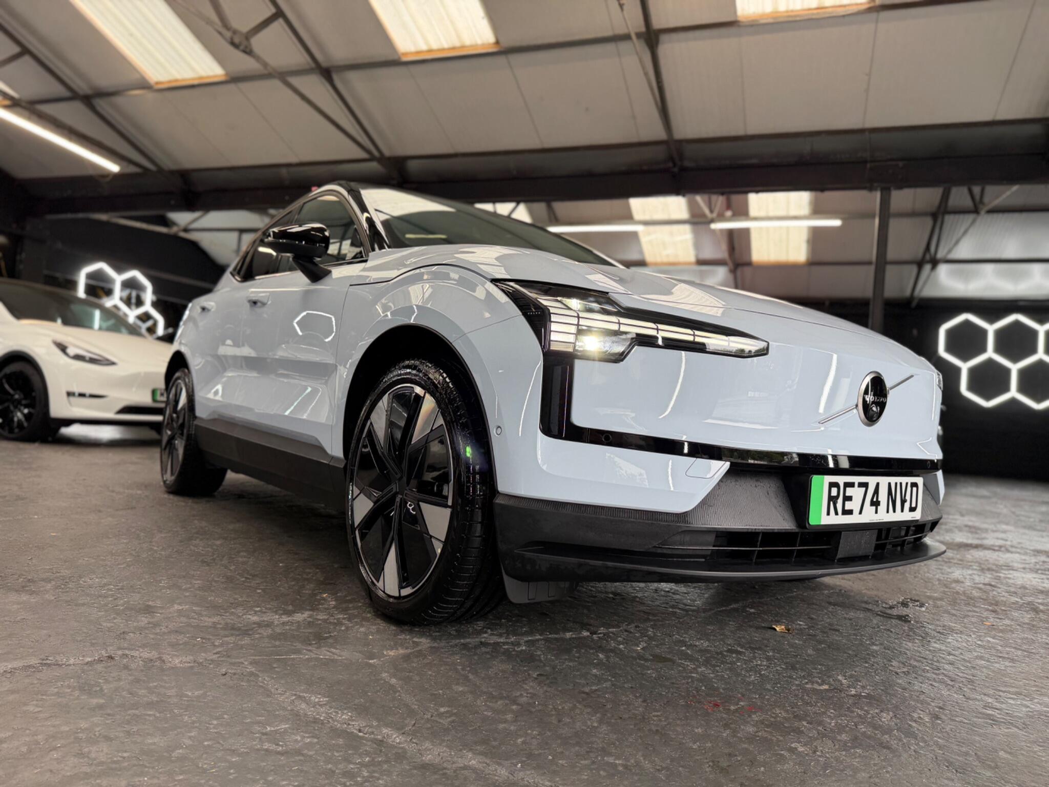 Volvo Ex30 view 19