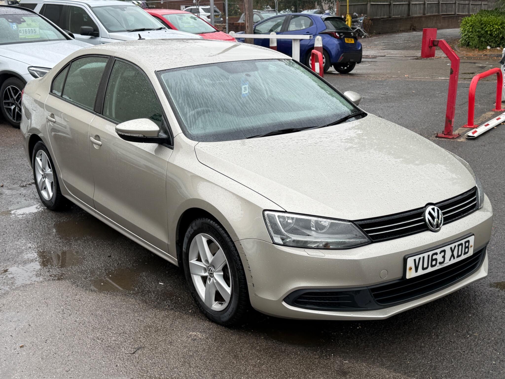 Volkswagen Jetta - Image 5