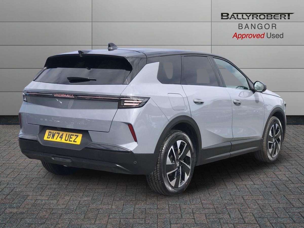 Vauxhall Grandland view 15