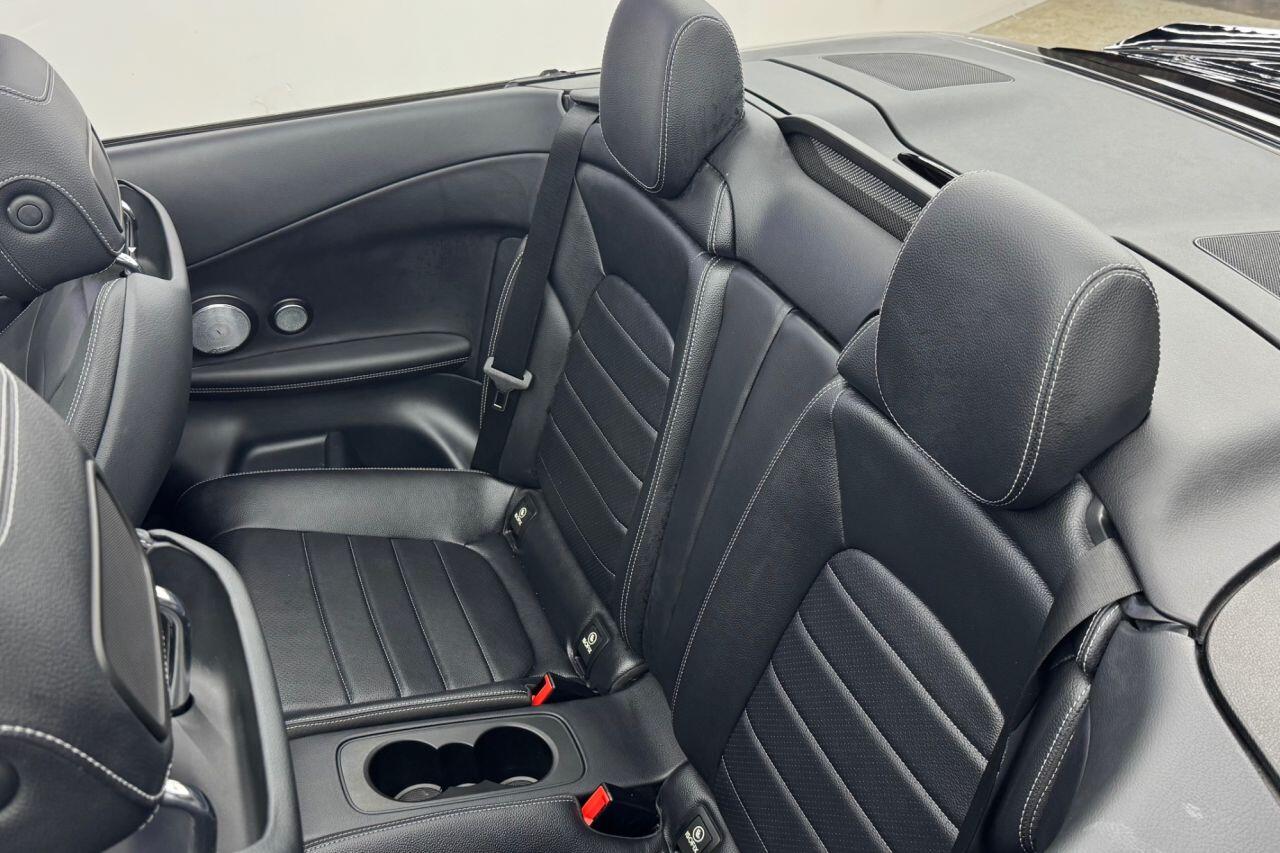 Mercedes-Benz C-Class view 44