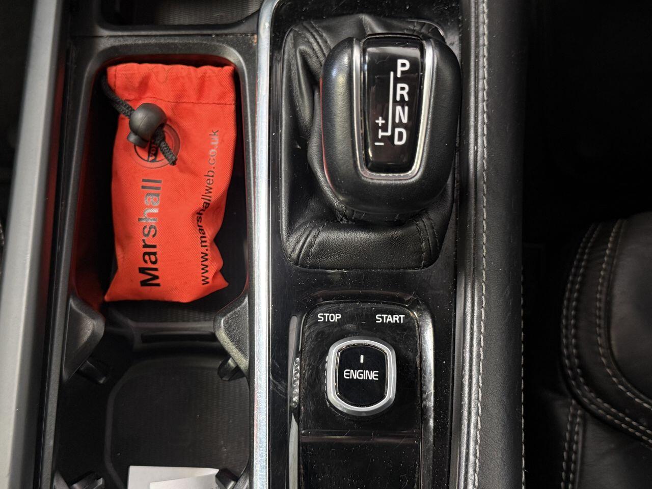 Volvo XC90 view 55