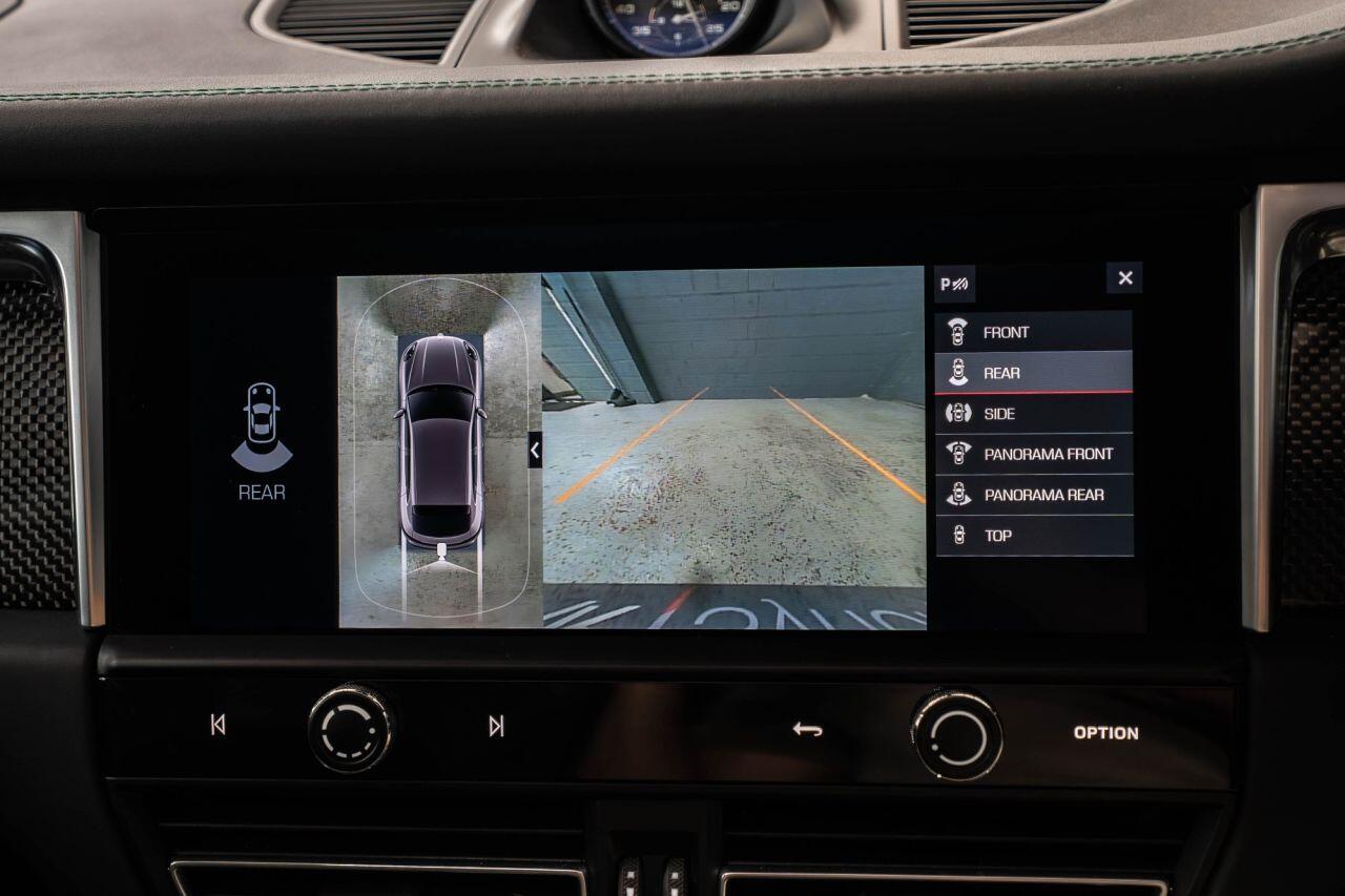 Porsche Macan view 51