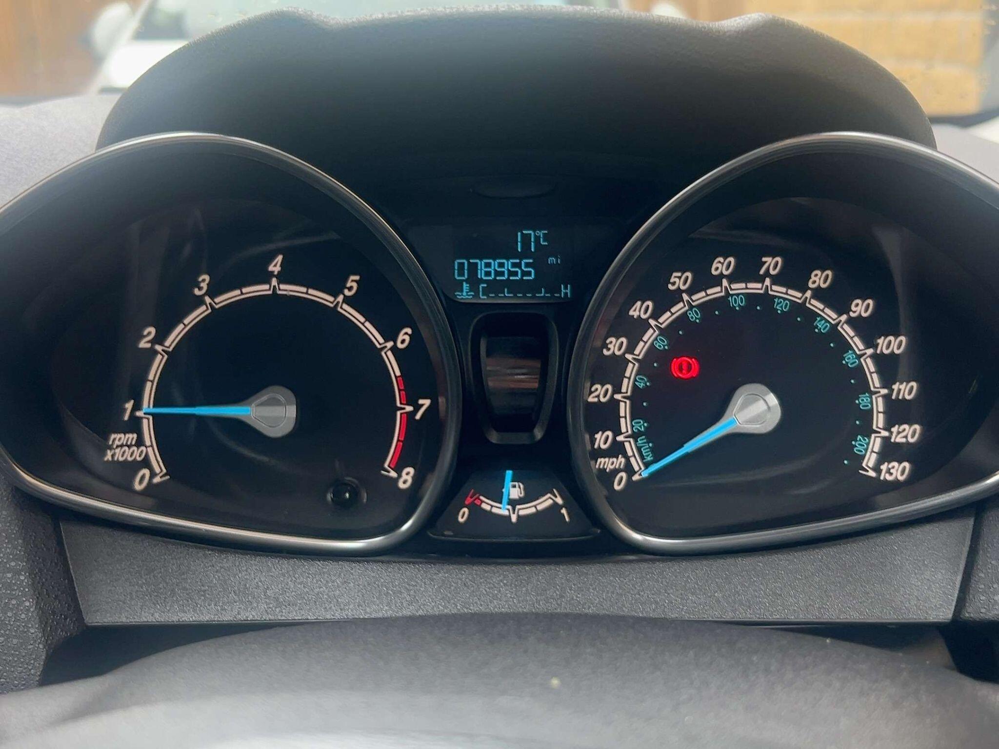 Ford Fiesta view 11
