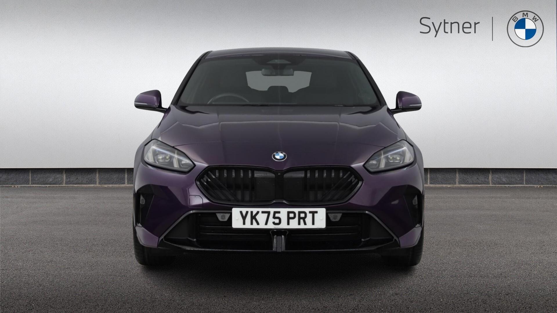 BMW 1 Series view 16