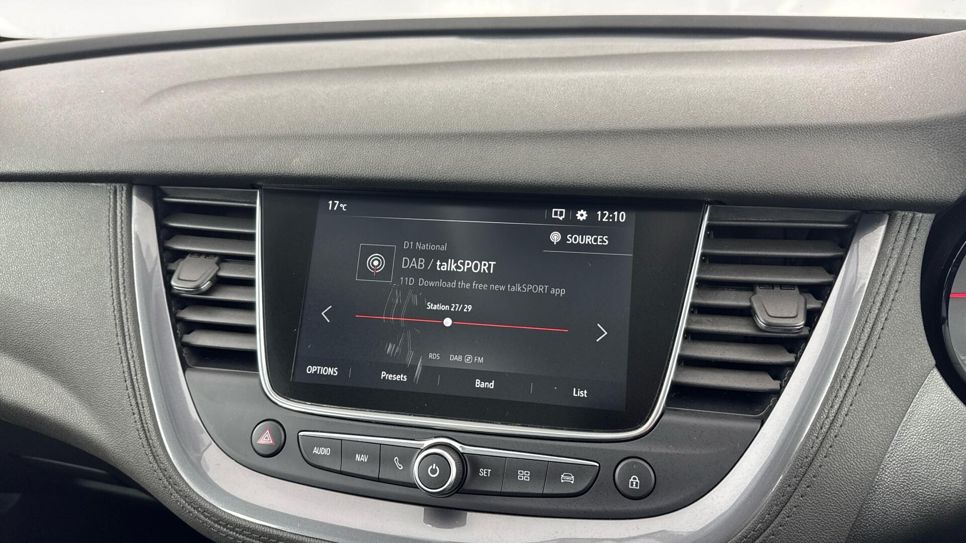 Vauxhall Grandland X view 12