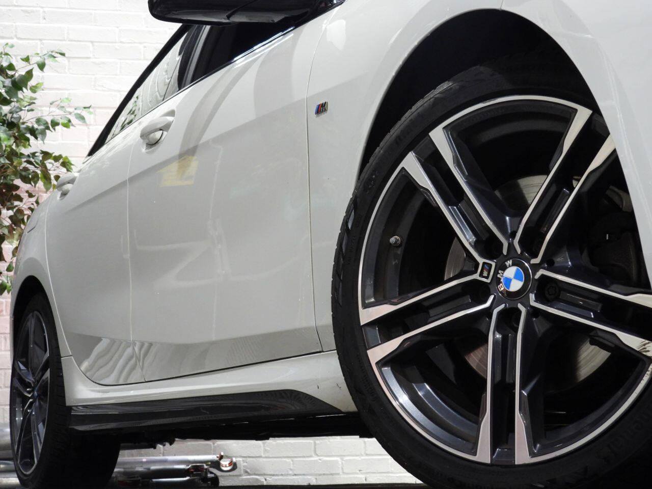 BMW 2 Series view 6