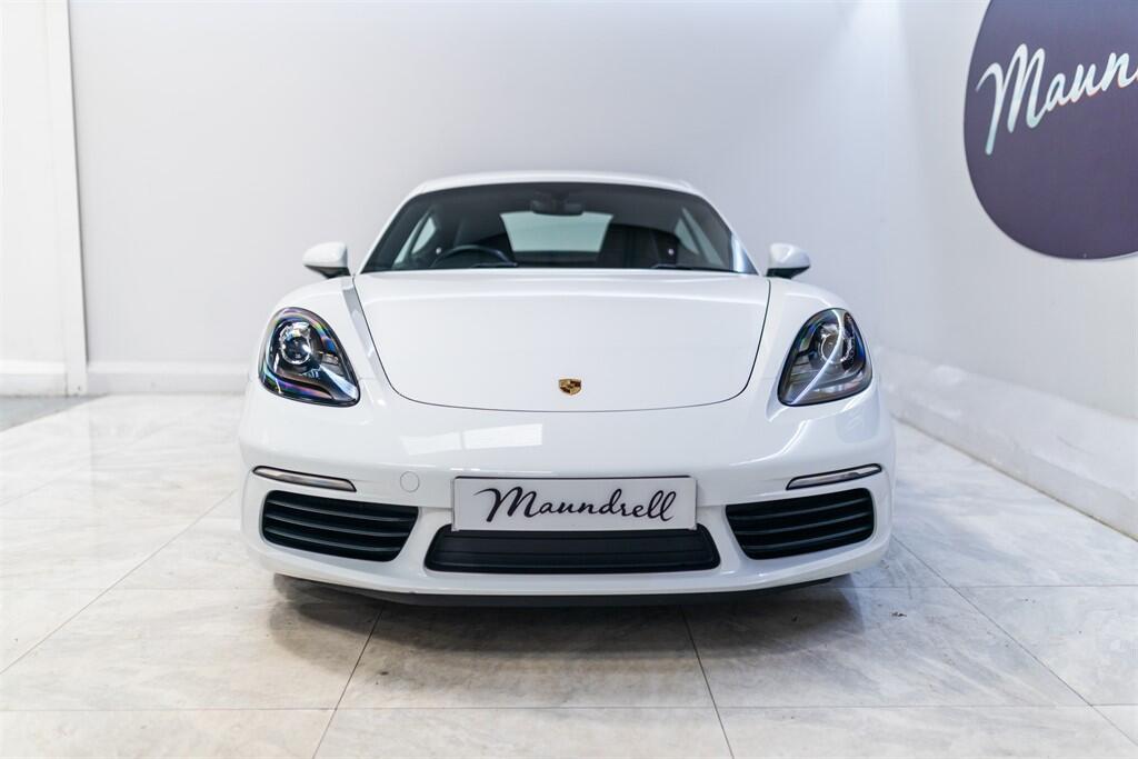 Porsche Cayman view 5