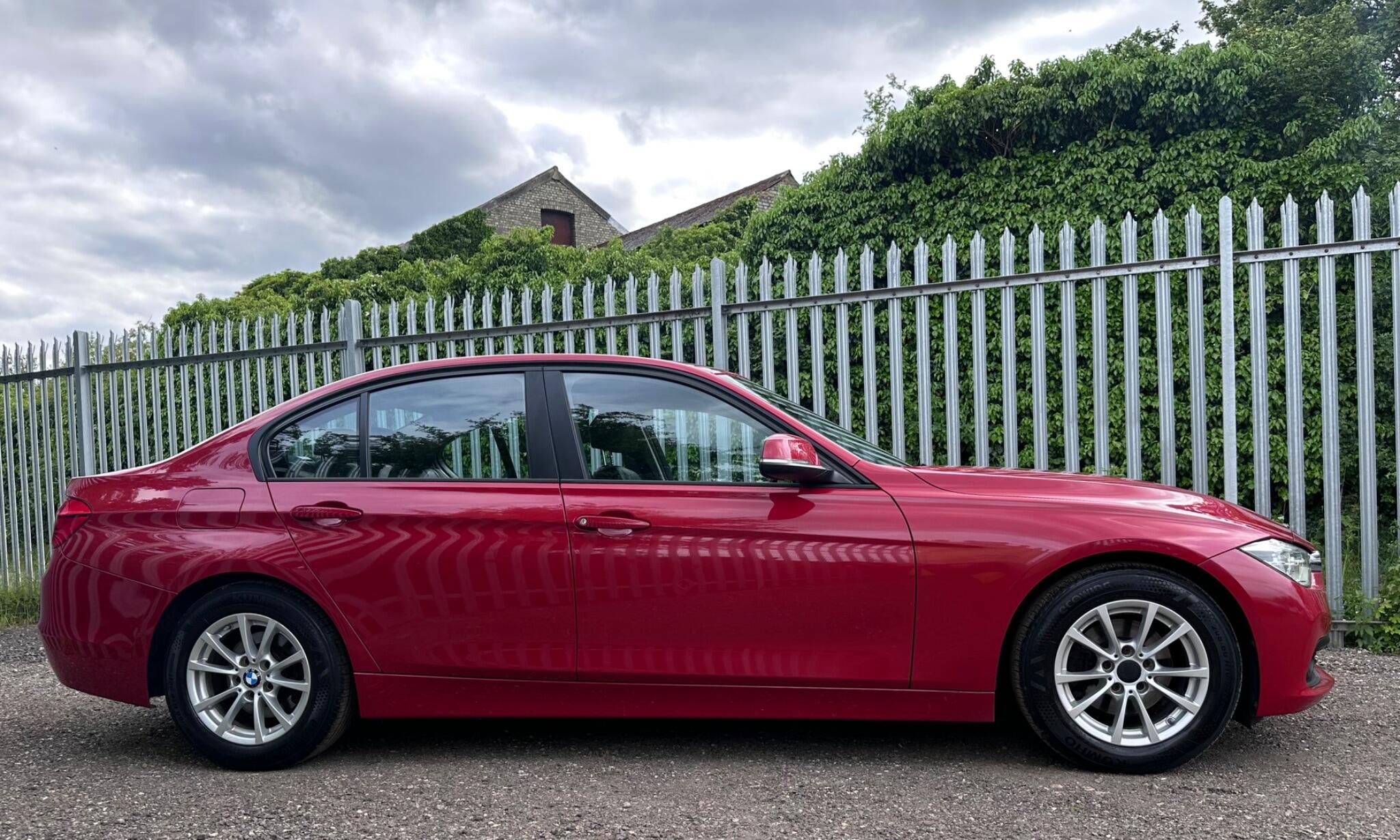 2015 BMW 3 Series image 18