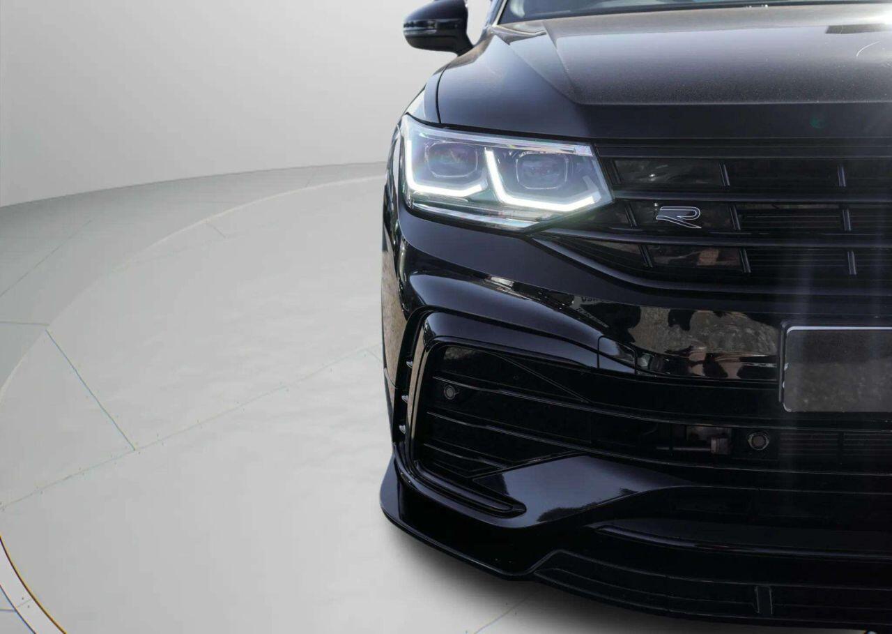 Volkswagen Tiguan view 10
