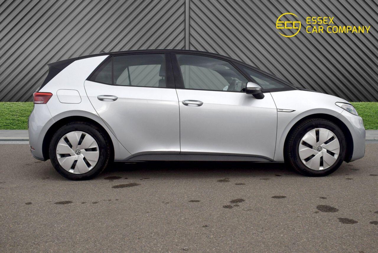 Volkswagen Id.3 view 7