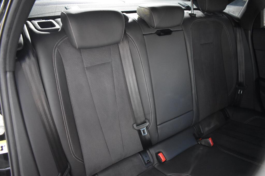 Audi A4 view 33