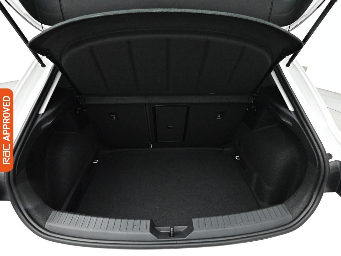 Cupra Leon view 24