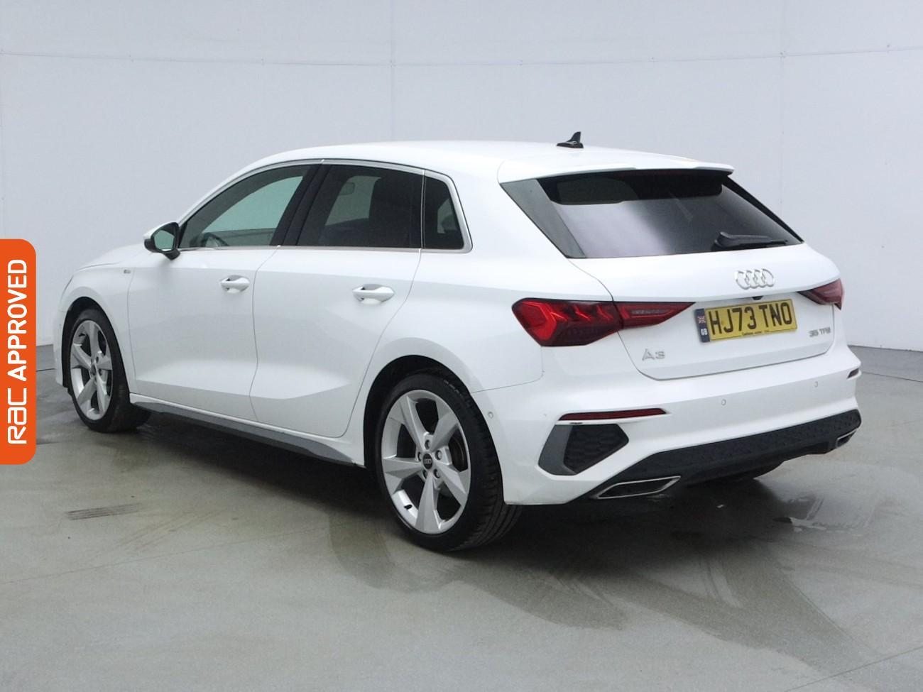 Audi A3 view 4