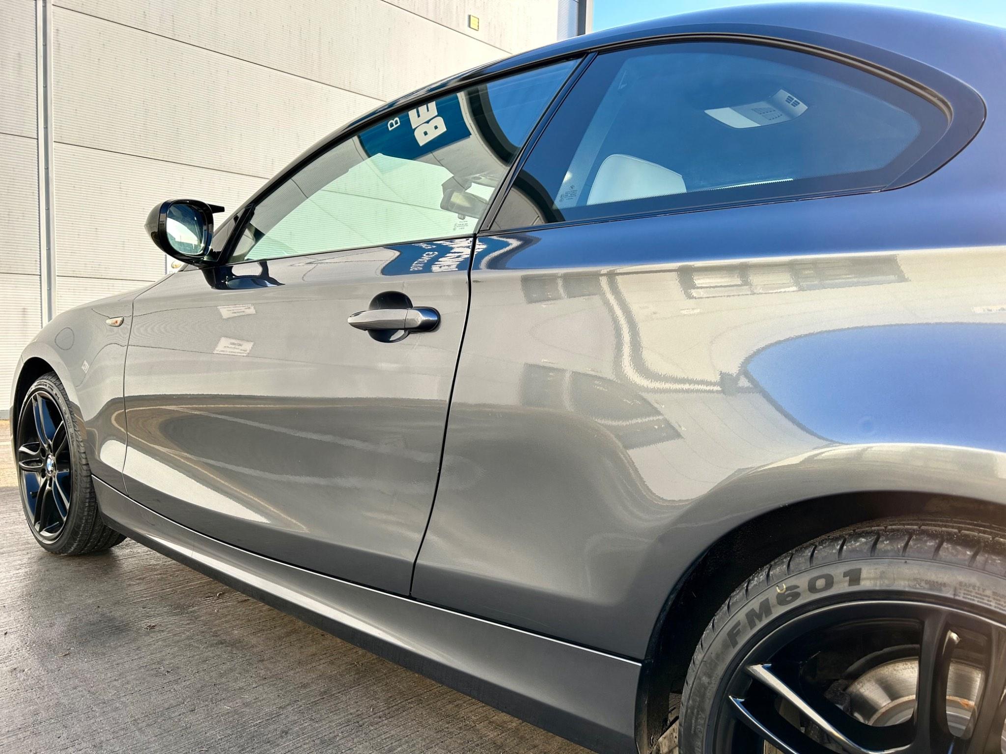 BMW 1 Series view 9