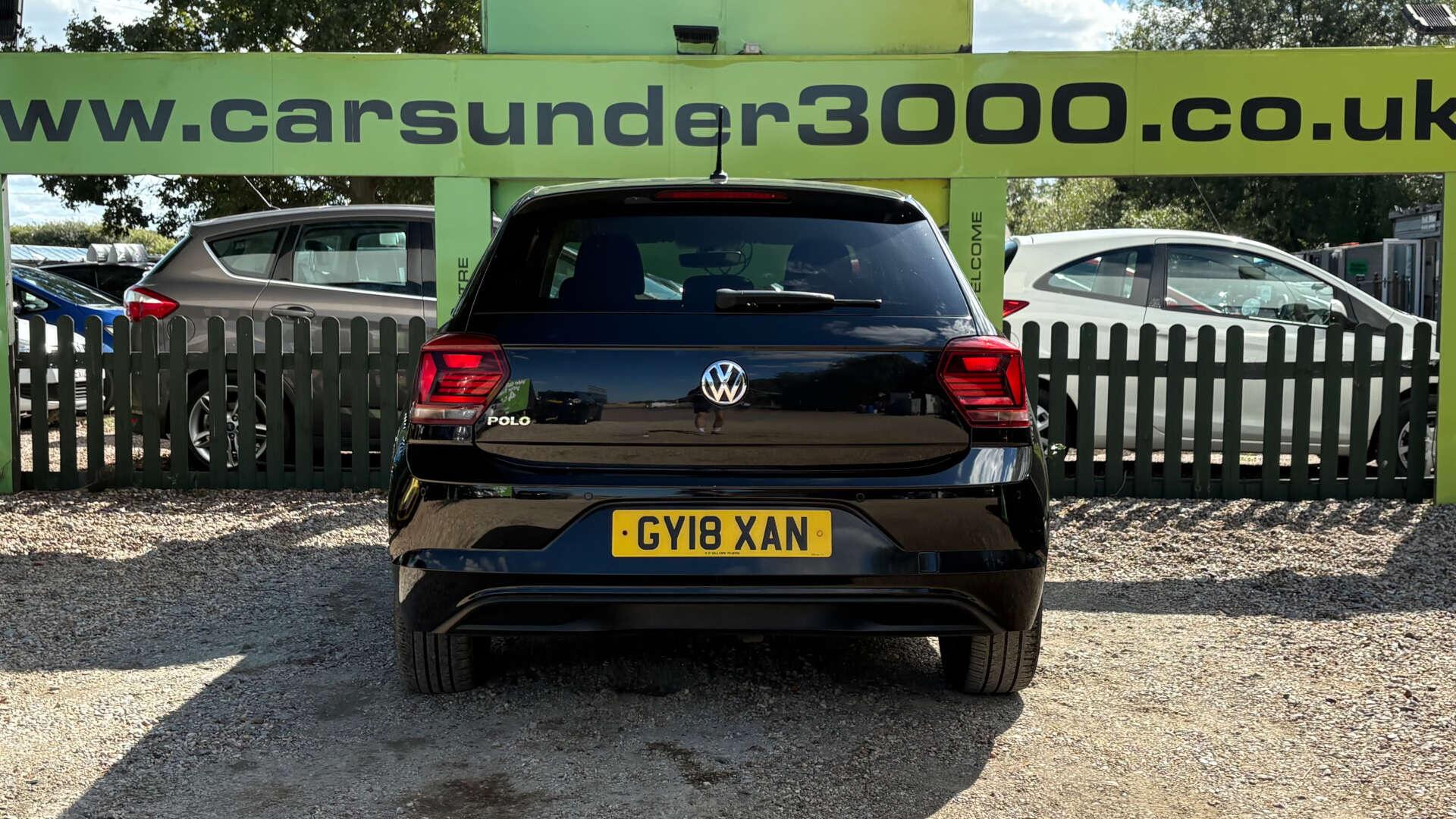 Volkswagen Polo view 5