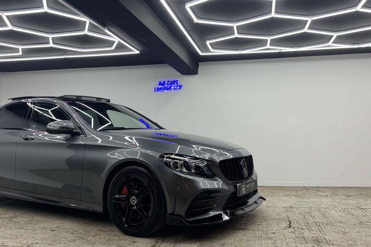 Mercedes-Benz C-Class view 7